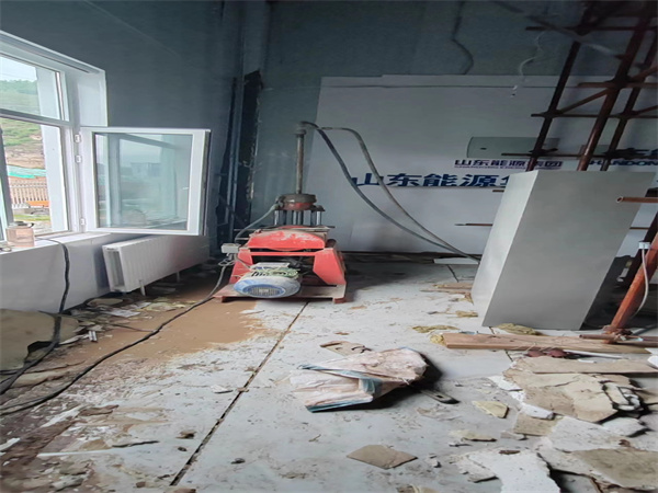 杞县地基基础下沉墙体裂缝加固注浆顶升施工