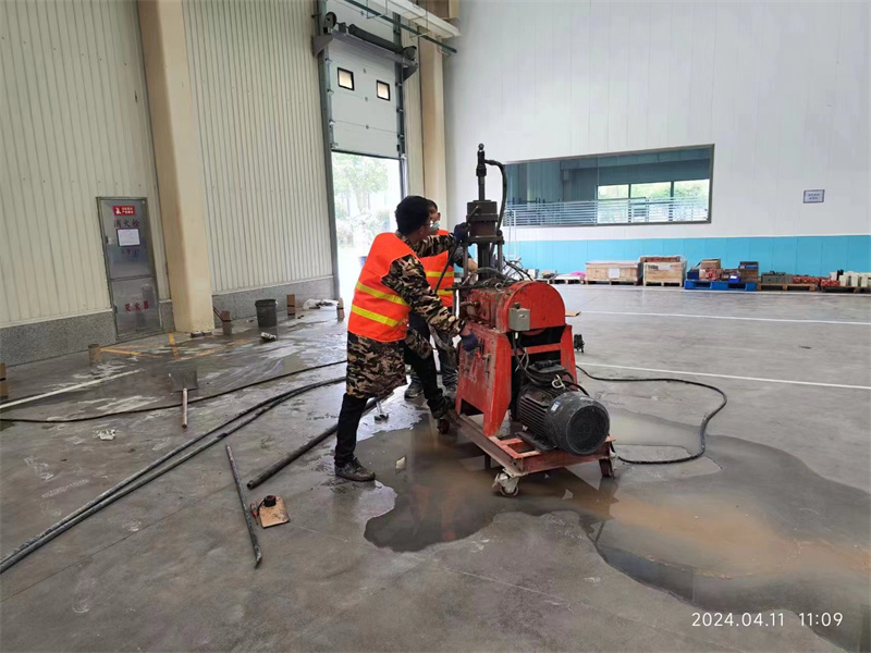 杞县厂房地面下沉塌陷注浆加固施工